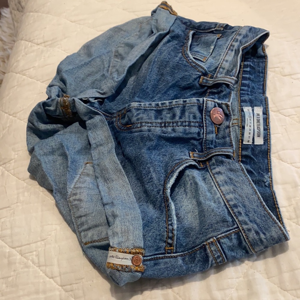 One teaspoon Bandits size 25 like new